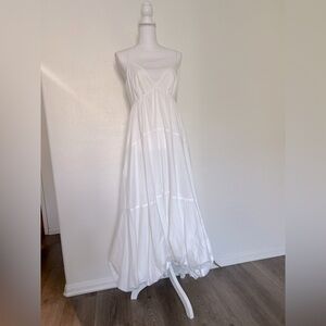 Cinq à Sept Strapless White Dress